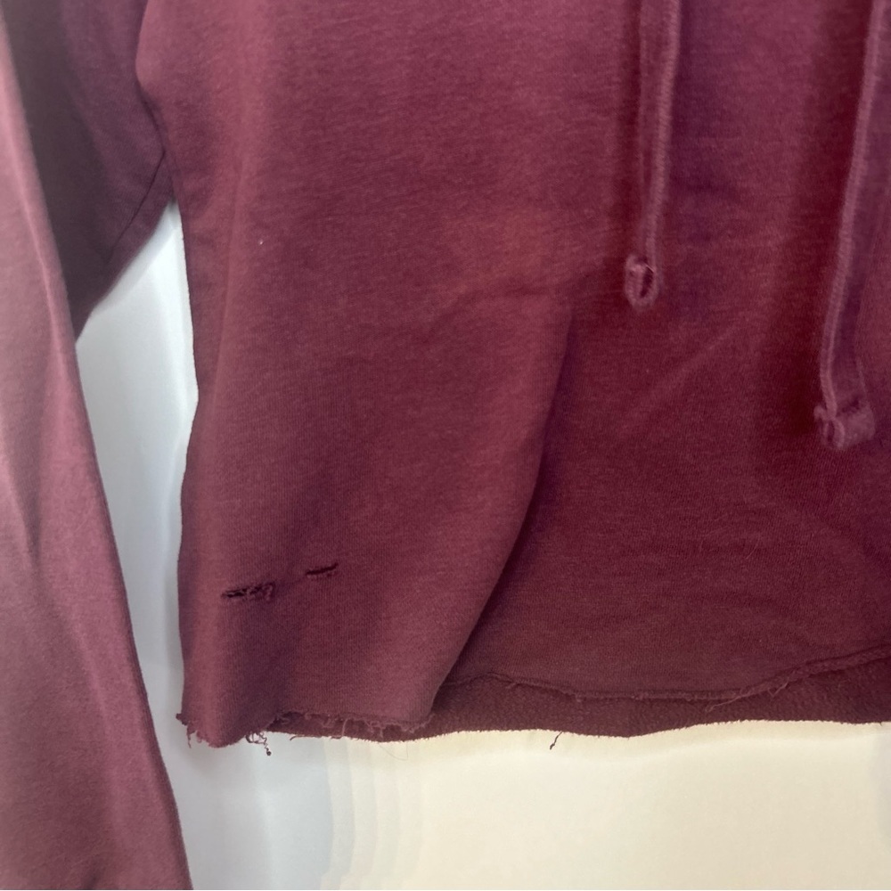 Garage Women’s Burgundy Distressed Cropped Hoodie, Size XS - Picture 4 of 11